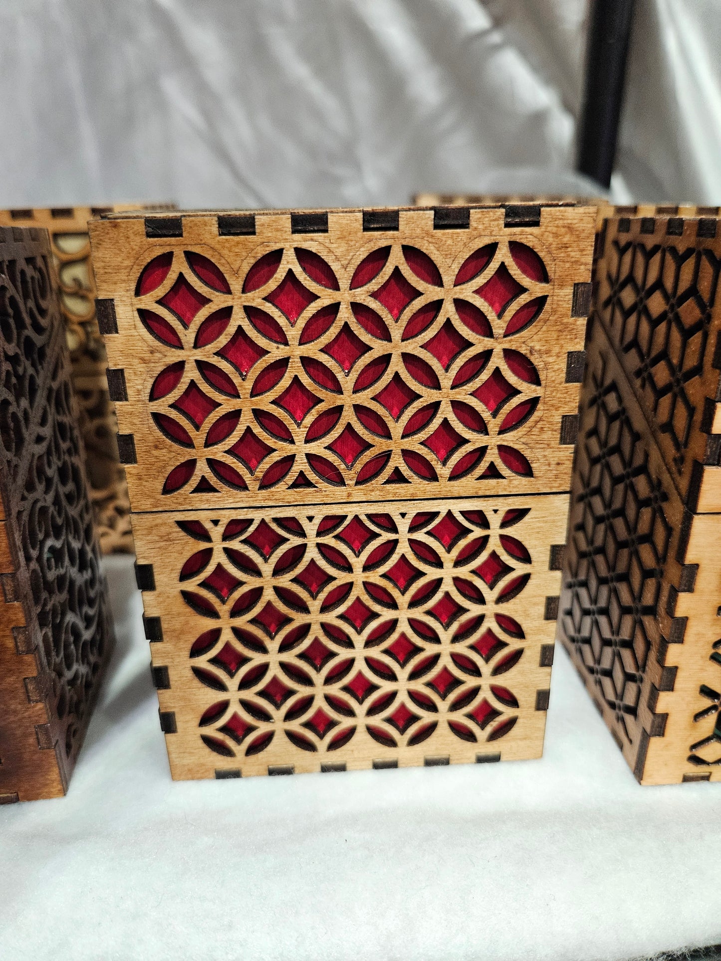 Concentric Circles Deck Box