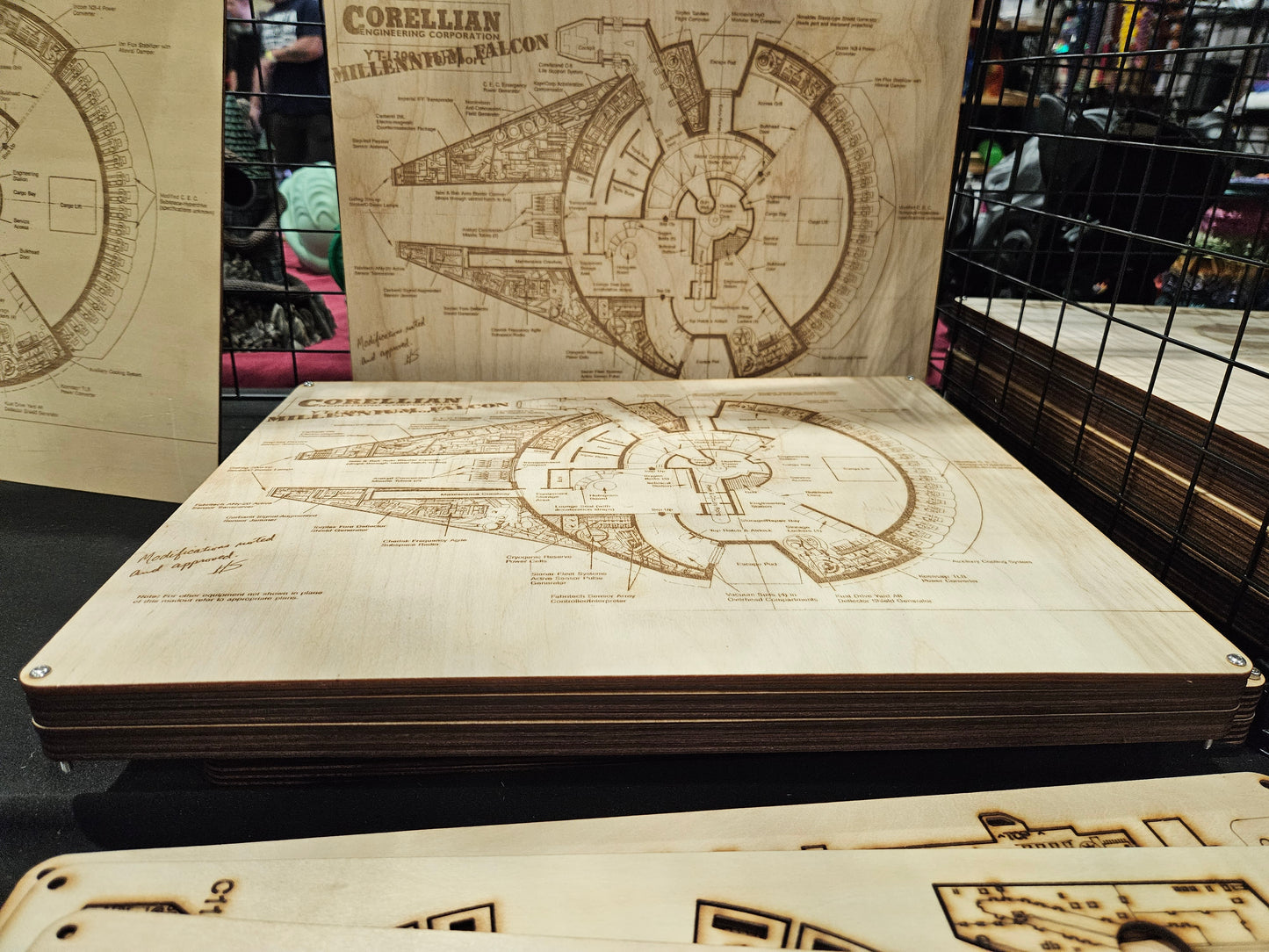 YT 1300 - Millennium Falcon Model Kit