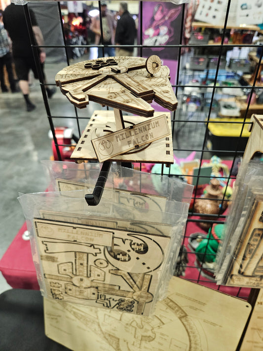 Millennium Falcon Model Kit